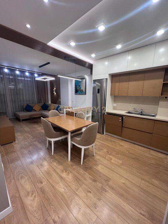 JEPET APARTAMENT 2+1+2 PËR QIRA – ISH FUSHA E AVIACIONIT, TIRANË