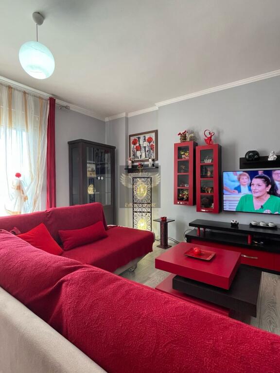 🏡 APARTAMENT ME QERA 1+1 – PLAZH KALI I TROJES