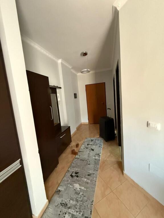 🏡 Në Shitje  Apartament 1+1  në Lungomare