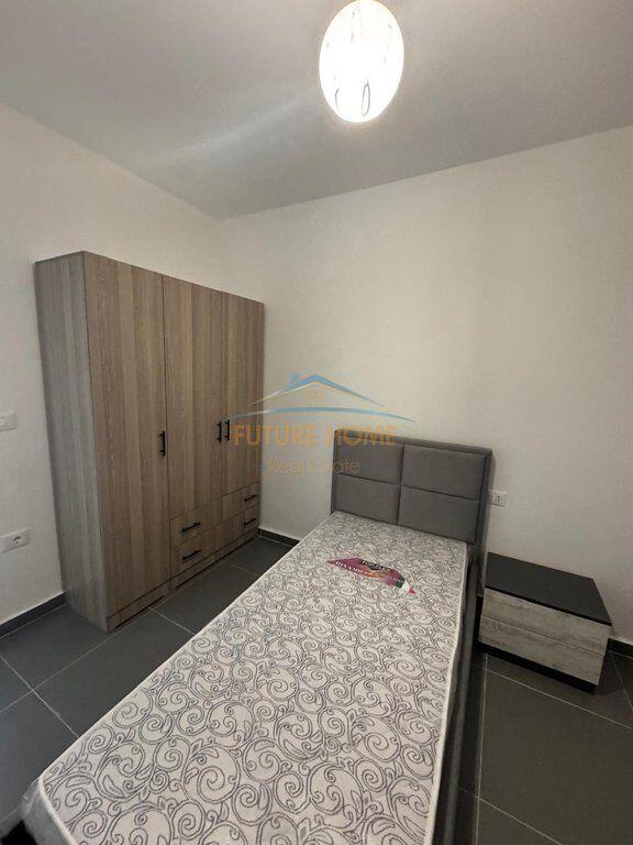 Qera, Apartament 2+1, Rruga 5 Maji, Tiranë.