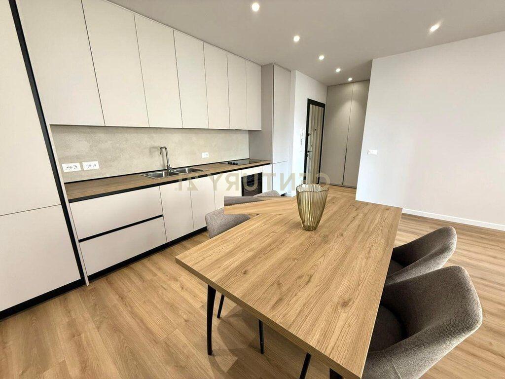 JEPET ME QIRA PARTAMENT 1+1, PAZARI I RI