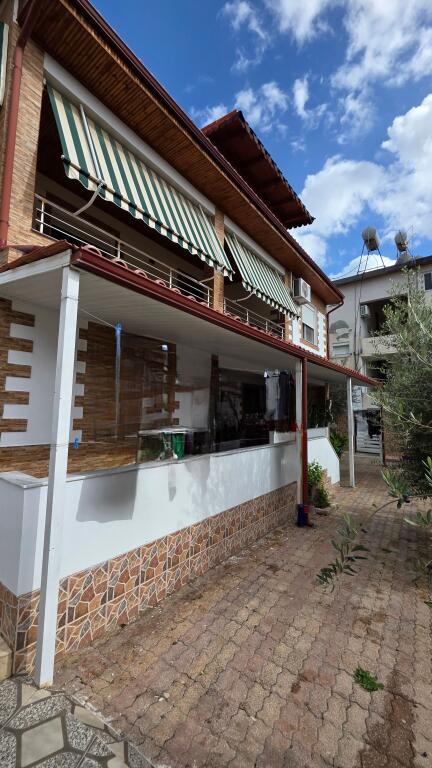 SHITET SUPER VILË NË  LUSHNJE