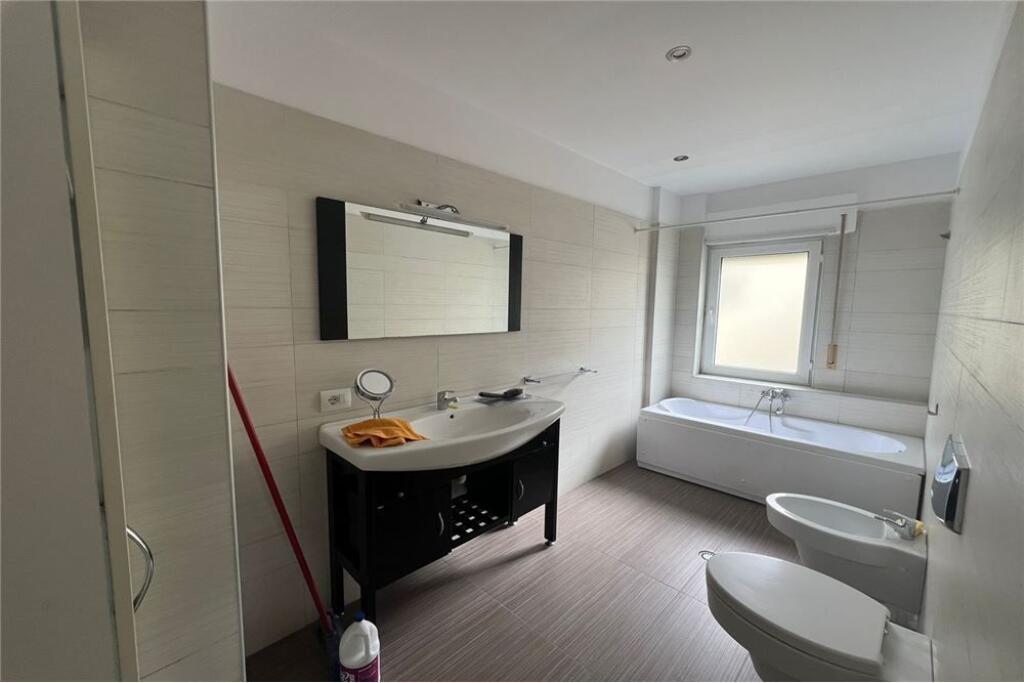 Apartament - Për Qira - Kopshti Zoologjik, Tiranë(ID: 530181096-198)