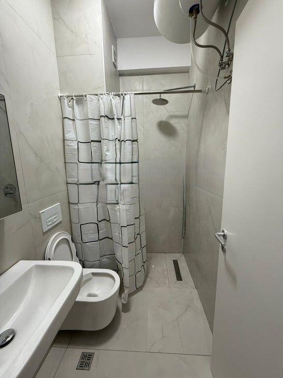 Apartament 1+1 për Qera tek Rezidenca Mangalem, Ali Demi 500 € /Muaj