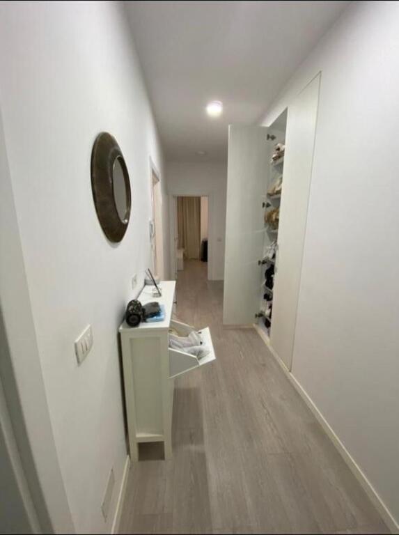 JEPET ME QIRA APARTAMENT 2+1 KOMPLEKSI GOLDEN PARK