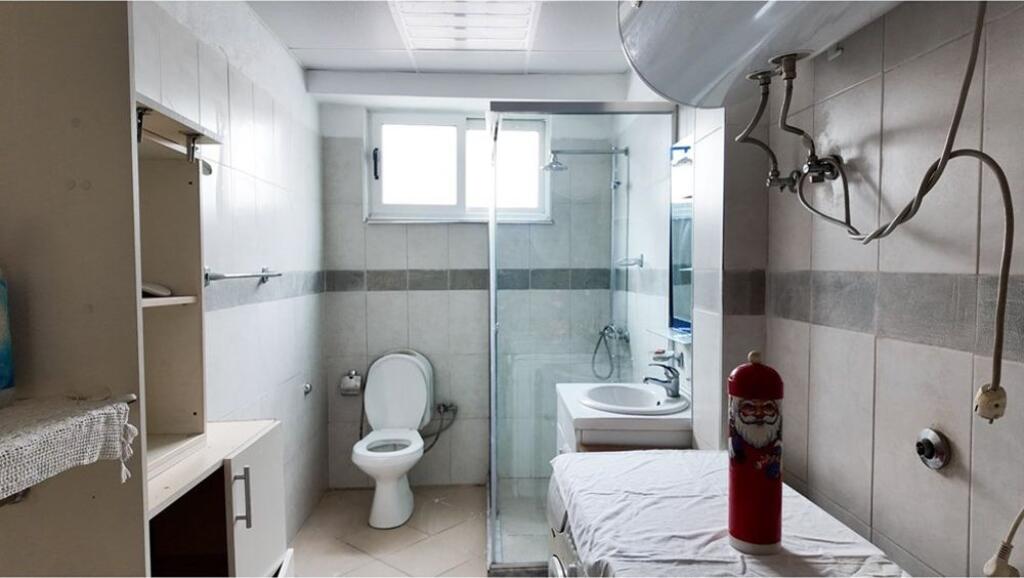 APPARTAMENTO IN AFFITTO3+1+2 VICINO A PETRO NINI