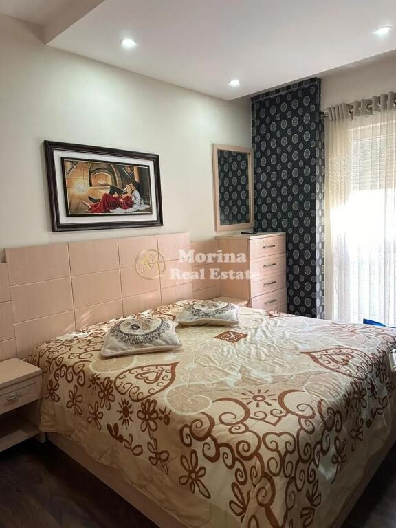 Affitto | Appartamento 3 + 1 + Parcheggio | 21-Dicembre | 850 €/mese