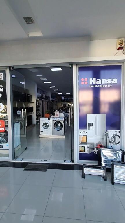 SHITET DYQAN NE RRUGE KRYESORE LUSHNJE