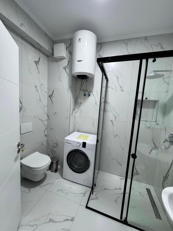 Jepet me qira apartament 1+1 – Astir