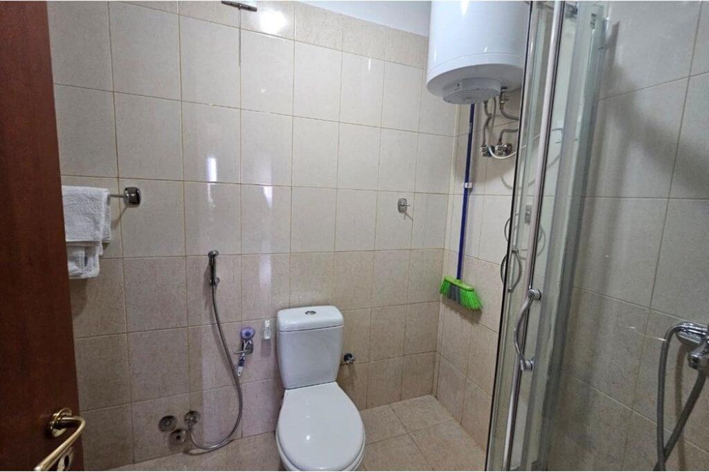 Apartament 1+1 tek Rruga e Kavajes