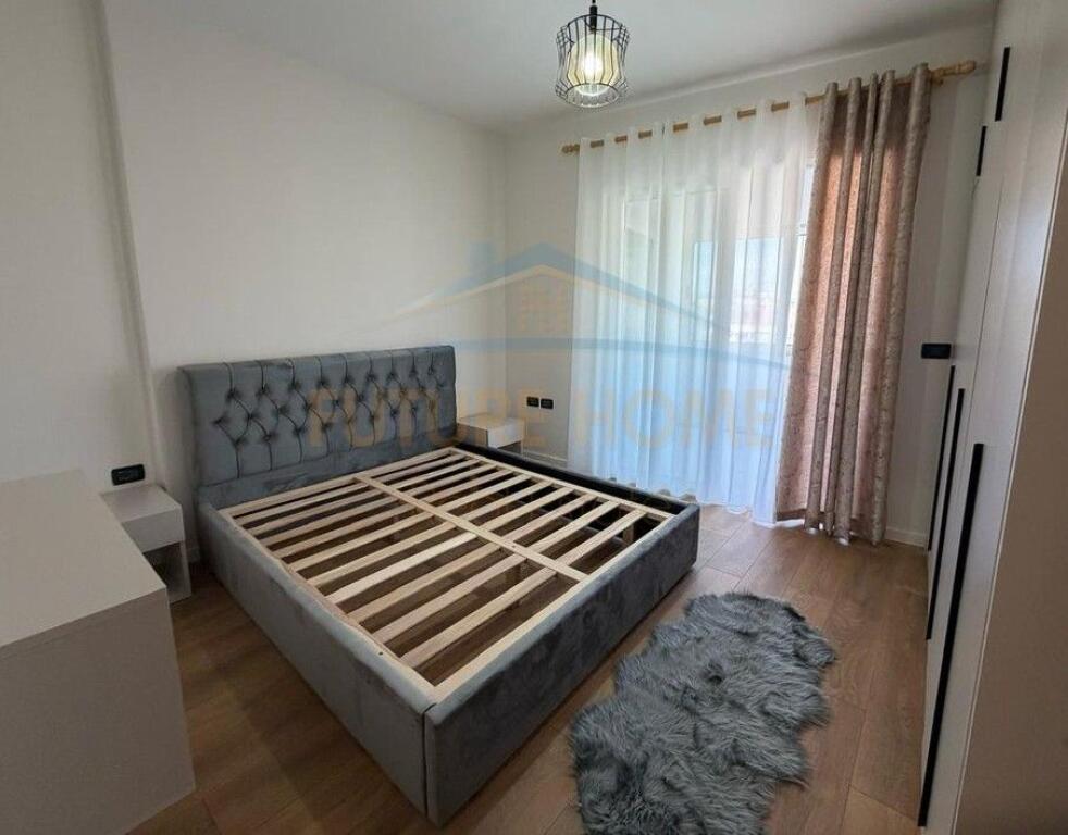 Shitet, Apartament 2+1, Unaza e Re, Tiranë