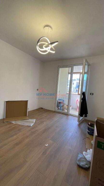 Apartament 1+1 ne shitje 21 Dhjetori ne Tirane
