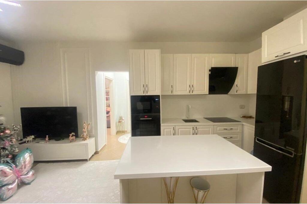 Apartament - Për Shitje - Rruga Bamir Topi, Tiranë(ID: 530571009-43)