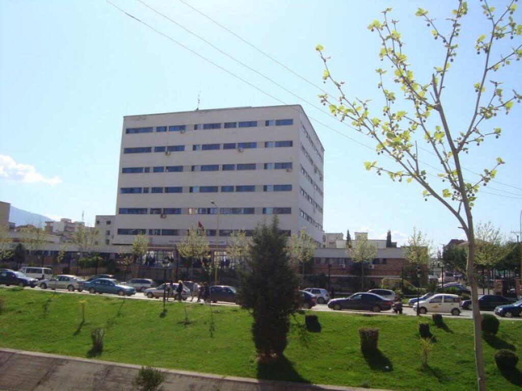 Shitet, Apartament 1+1, Materniteti i Ri