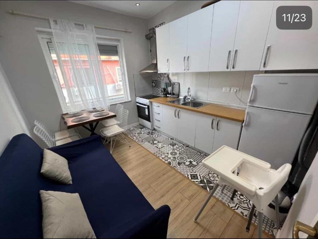 🏡 Qira Apartament 1+1 📍 Sheshi Wilson💶 Çmimi: 900 € / muaj