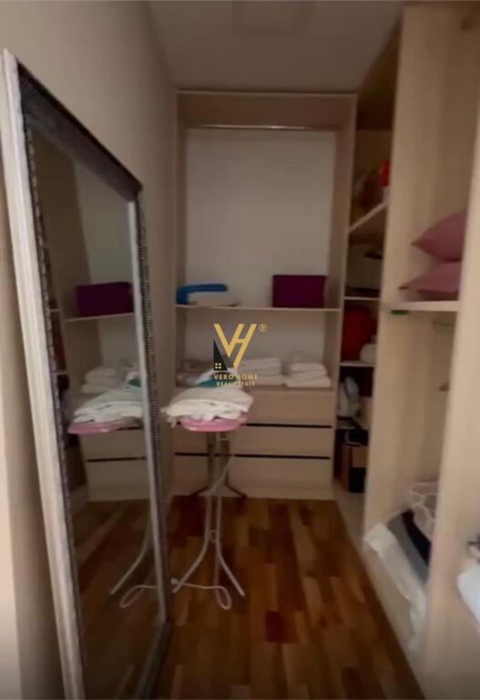 JEPET APARTAMENT 1+1 ME QIRA NE MYSLYM SHYR 75.000 LEKE