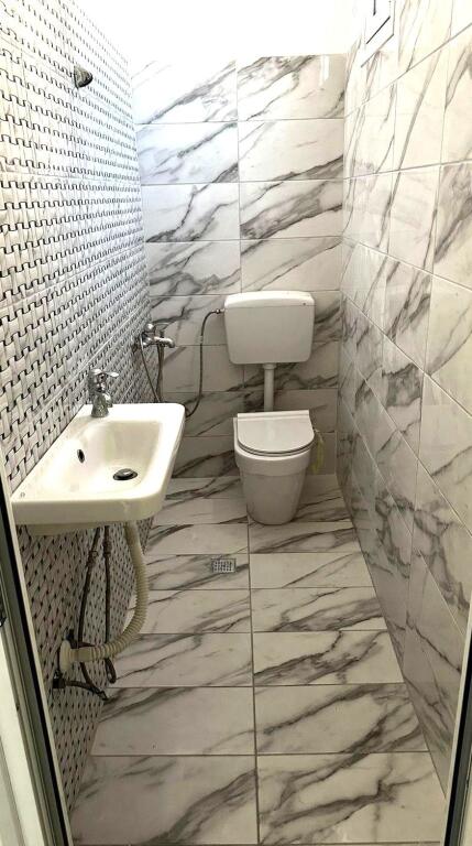 Apartament shumë i madhë në qendër të qytetit