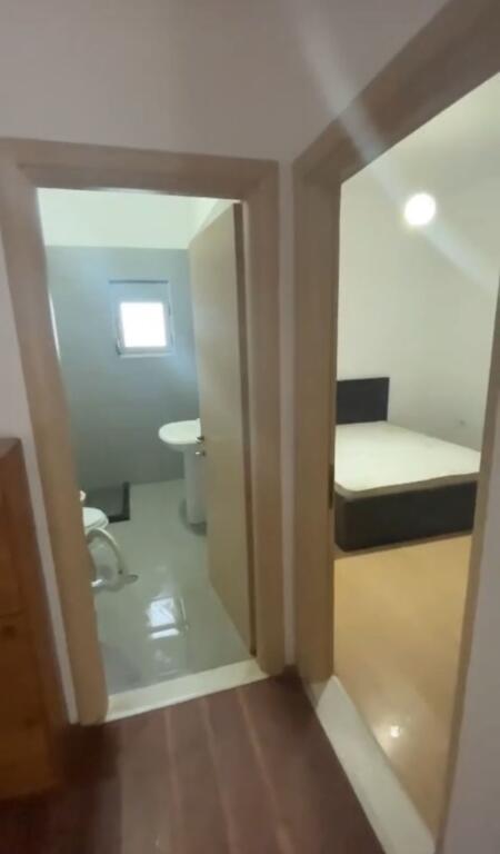 Apartament me qera 1+1 📍Liqeni Thatë