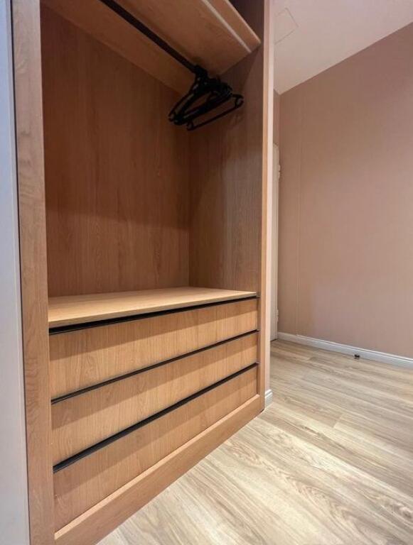 Jepet me Qira Studio – Qendër, fillimi i Rrugës së Kavajës