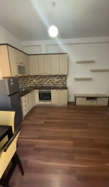 Apartament me qera 1+1 📍Liqeni Thatë