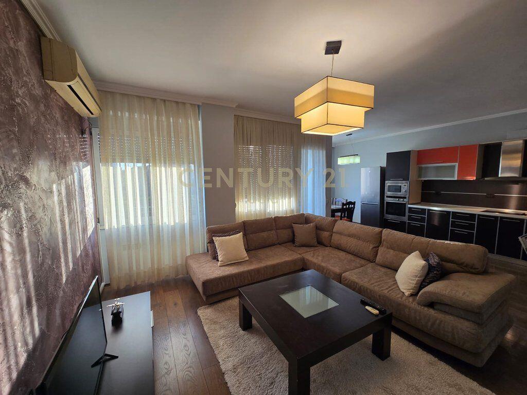 Jepet me Qira Apartament 2+1+2 – Kompleksi Halili, Rr. e Dibrës