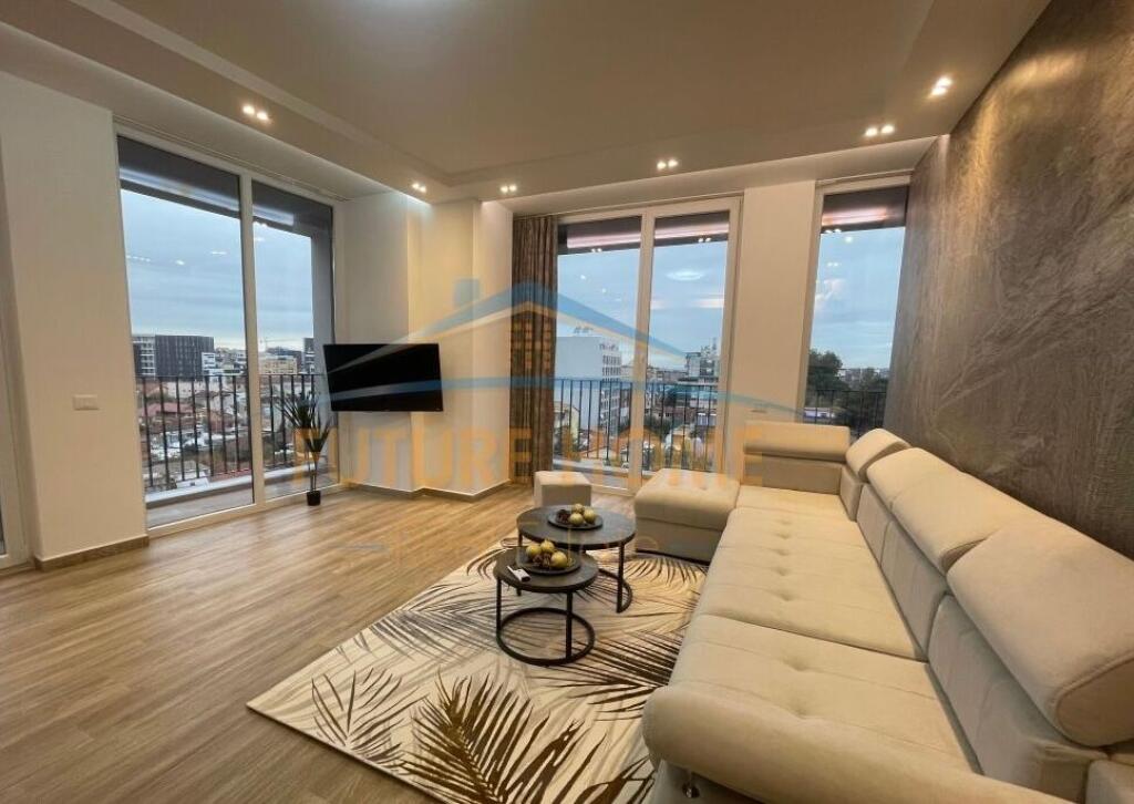 Qera, Apartament 2+1+2+Post Parkimi, Rruga Riza Cerova Tiranë