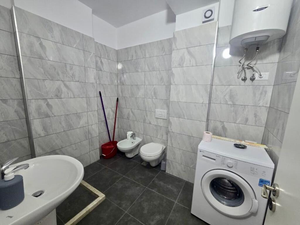 1+1/In affitto📍Vila gold 📌45 000 lek