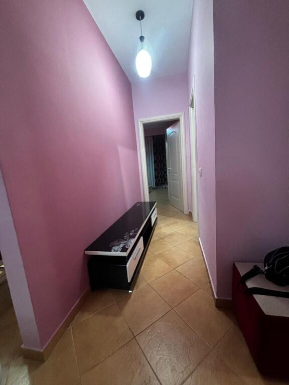 🏖 Jepet me qera super apartament në zonën e Plazhit, Durrës