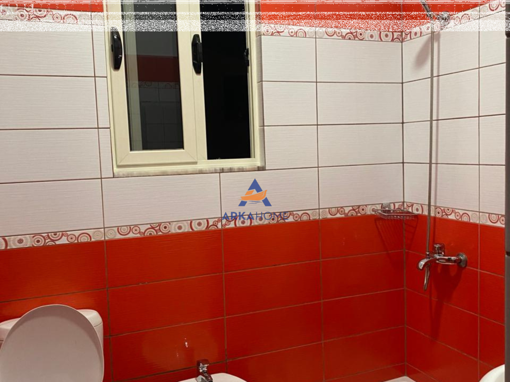 JEPET ME QERA APARTAMENT 1+1+BALLKON "LAPRAK , RRUGA ANDON MAZREKU" 40.000 LEKE