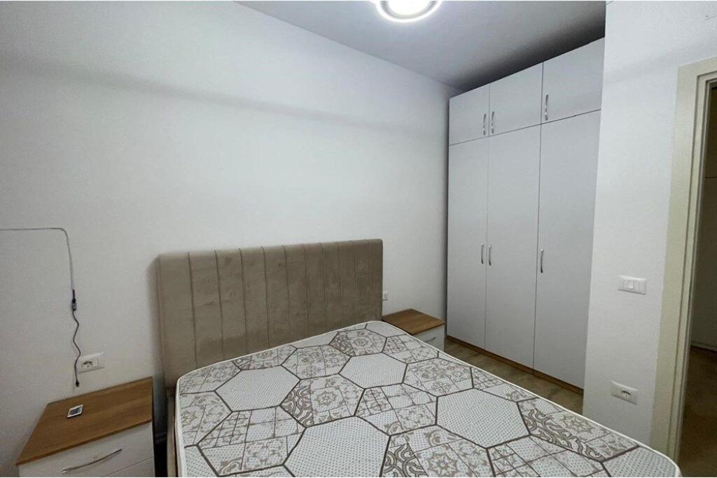 Apartment 1+1 for Rent at Tefta Tashko Street