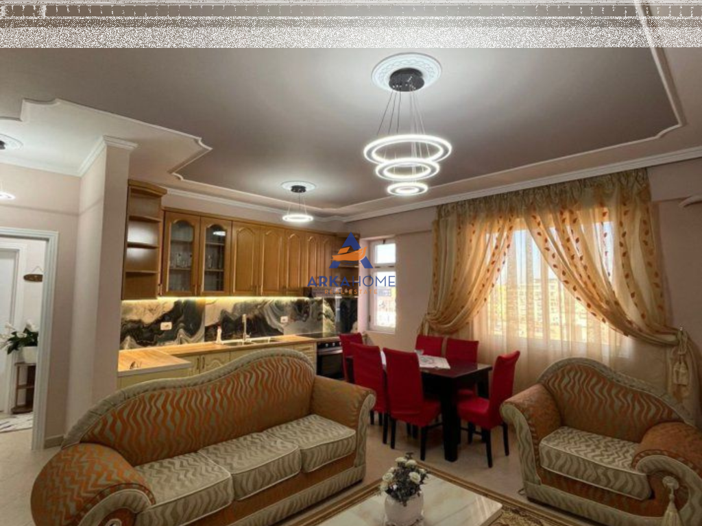 JEPET ME QERA APARTAMENT 2+1+2+BALLKON "NE SELITË" 65.000 LEKE