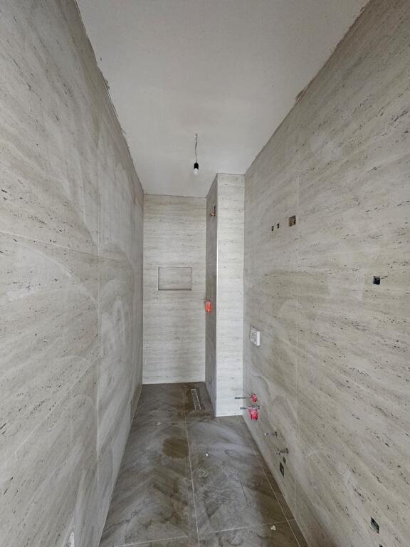 Shitet apartament 2+1+2 – Kompleksi Tirana Entry 2 🏡✨