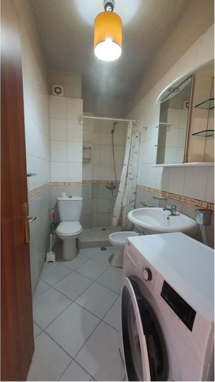 Apartament 1+1 ne shitje!