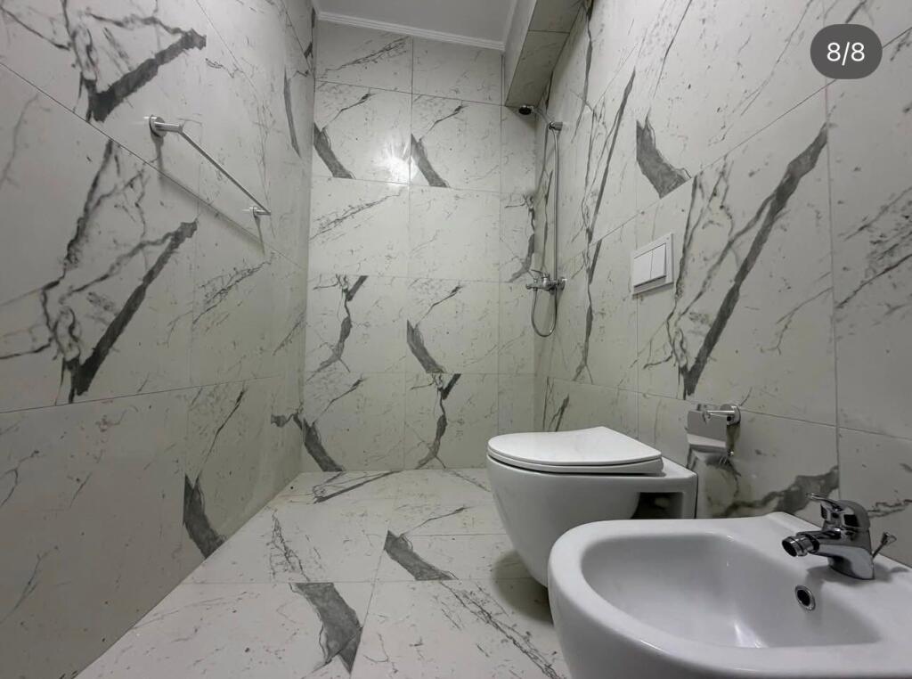 Appartamento in affitto 2+1+2+posto auto a Myslym Shyr