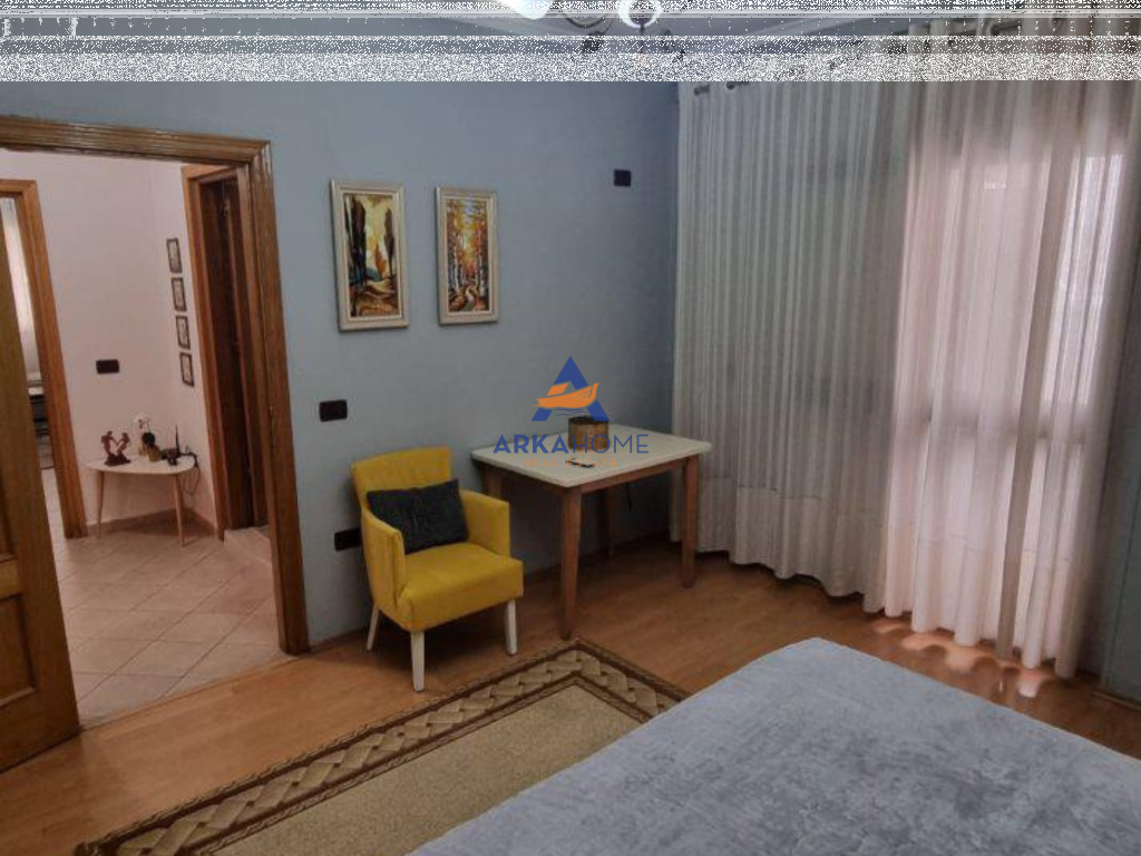 JEPET APARTAMENT ME QERA "RRUGA E ELBASANIT ,SHKOLLA E BALETIT" 60000 LEKE