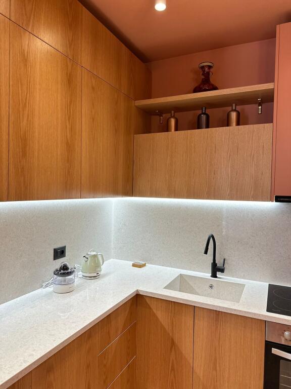 APARTAMENT 1+1 ME QERA TE EKSPOZITA