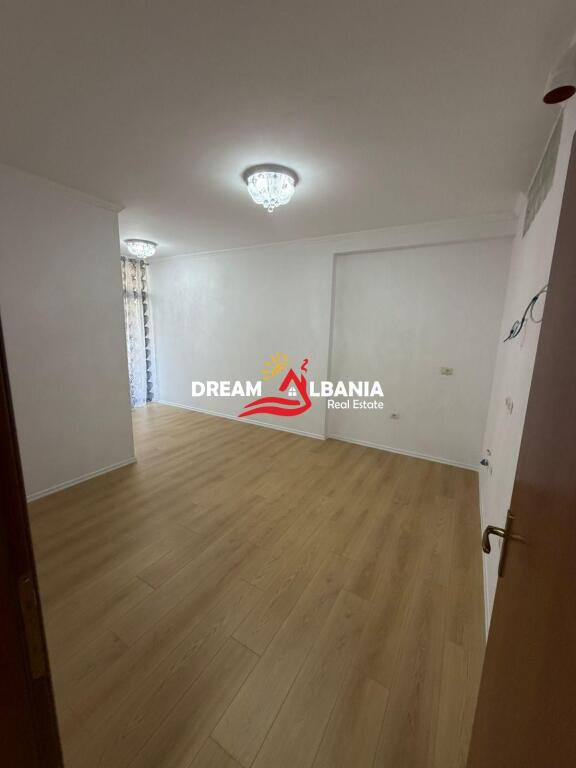 Apartment 1+1 for sale in Fresk, Thesarit Street, in Tirana (ID 41111195)