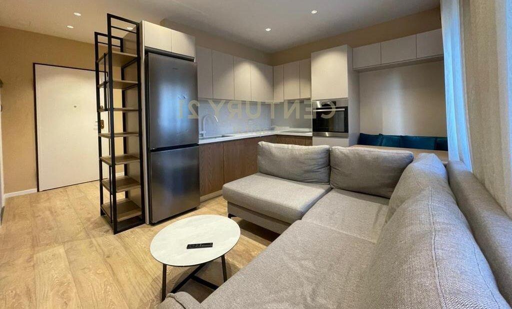 Jepet me qera apartament 1+1 ne Rrugen Qemal Stafa