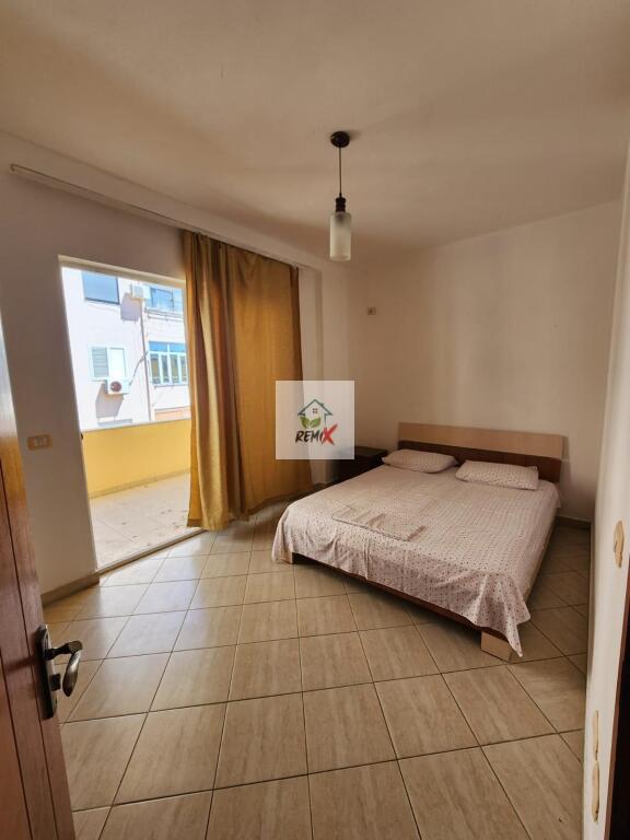 🏡 Shitet Apartament 2+1 në Plazhin Hekurudha, Durrës