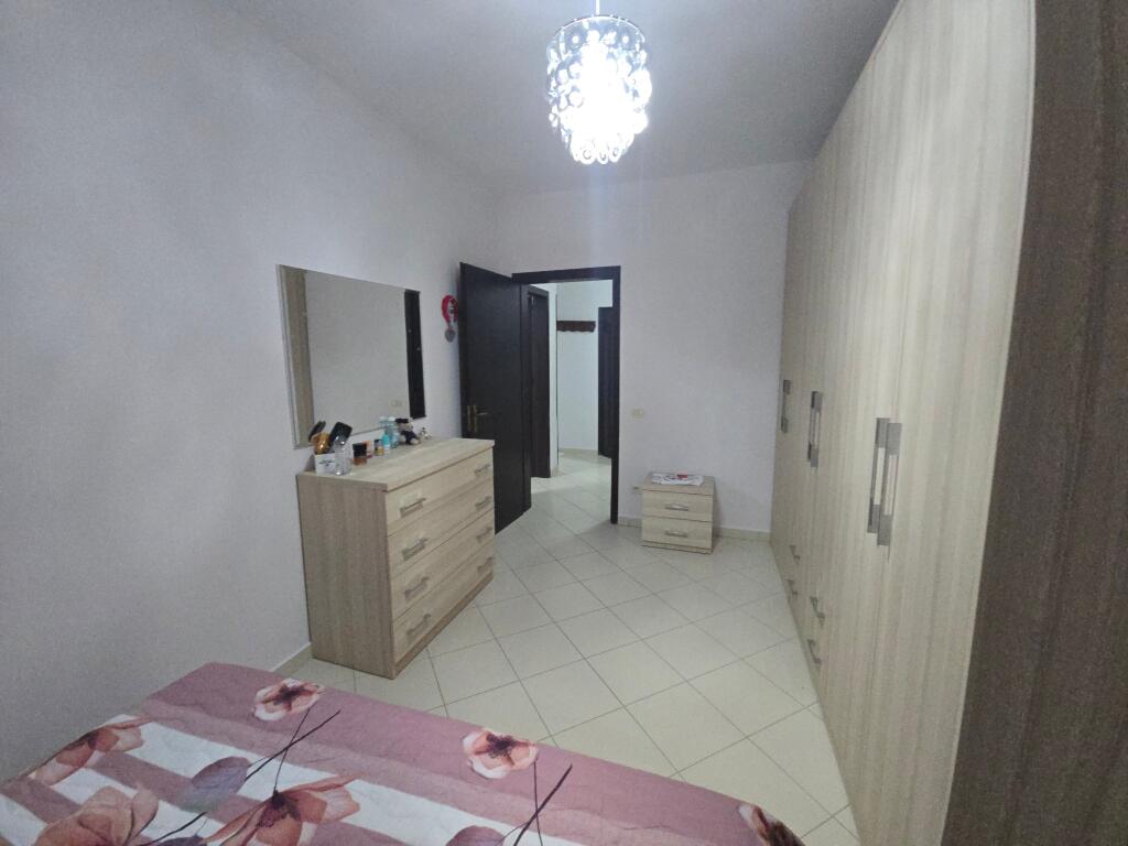 JEPET ME QERA SUPER APARTAMENT 1+1 TEK KAZAZI DURRES