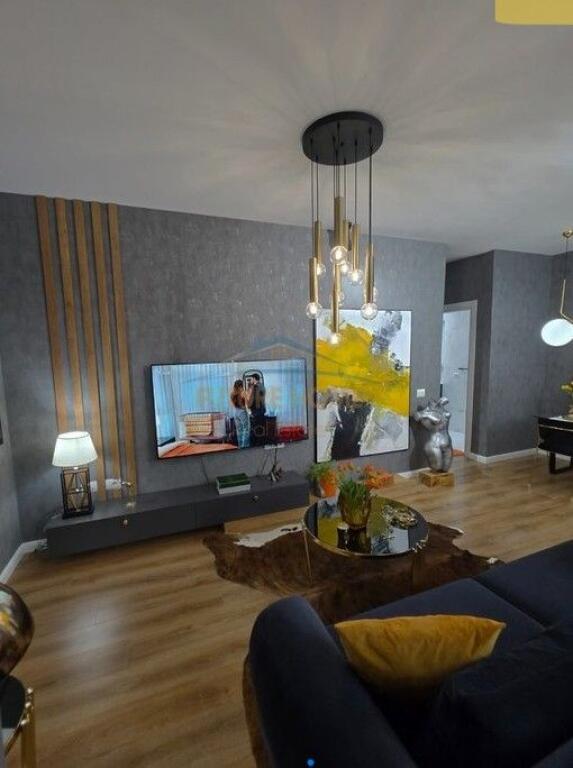 Shitje, Apartament 1+1, 21 Dhjetori , Tiranë.