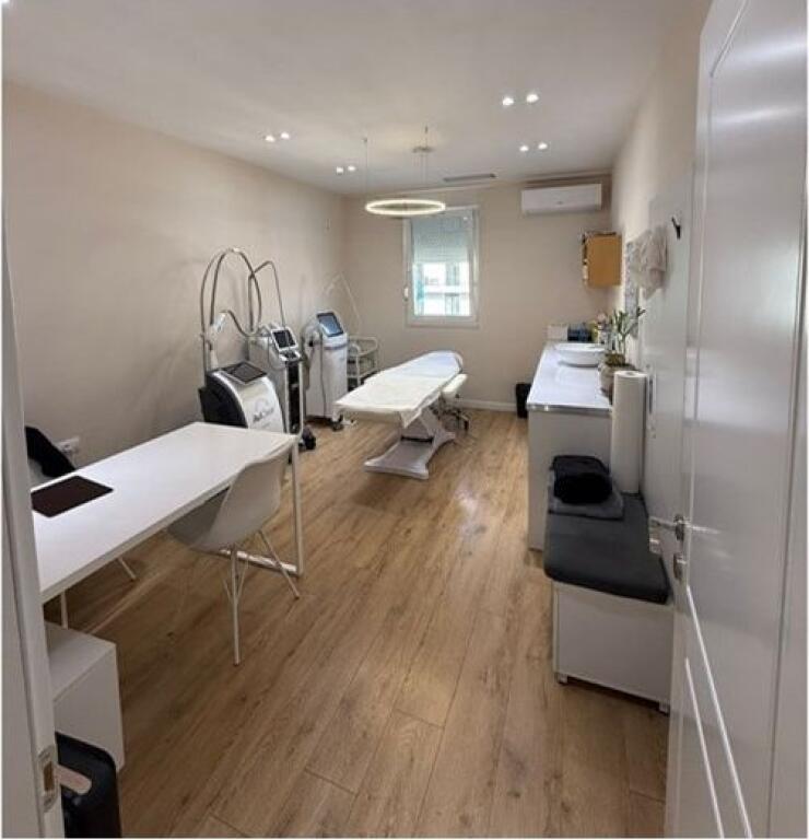 Jepet me qira apartament 2+1 te Niku