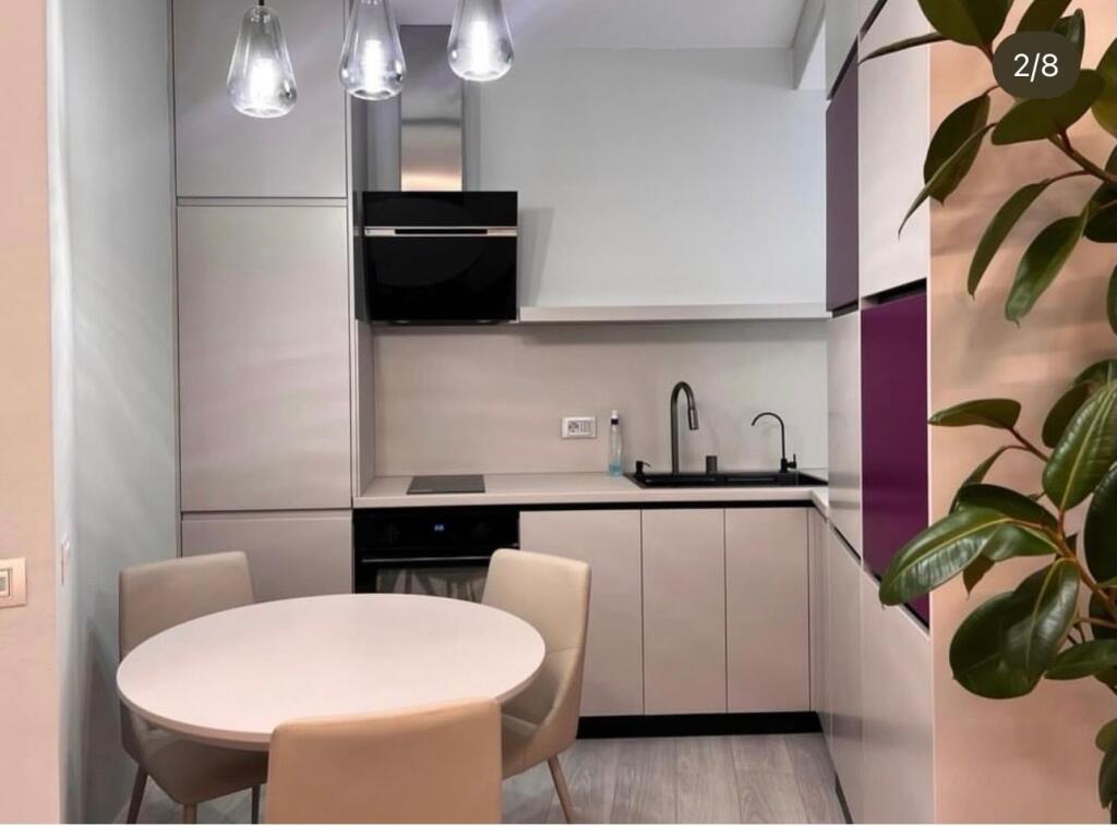 Apartament me qera 2+1 te 9 Kacet