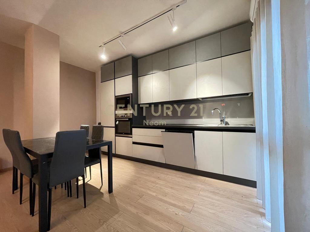 Apartment 2+1+2 for rent at the Paris Municipality, near Kristal Center