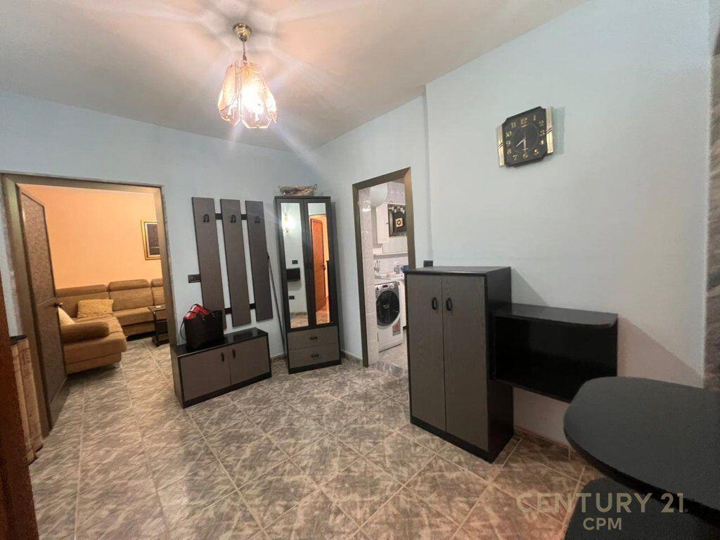 Affittiamo appartamento 2+1 in via Bardhyl! 630 € /Mese Superficie totale 70m2