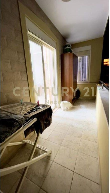 FOR RENT 1+1+PARKING SPACE AT DRY LAKE