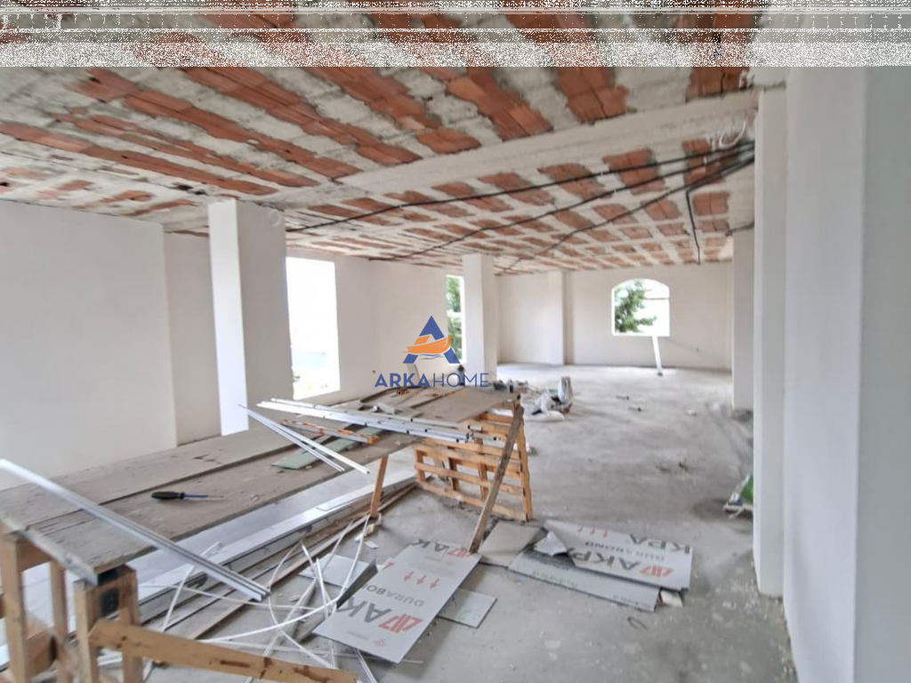 PREMISES FOR RENT 360M2 "SAUK" 4320 EURO