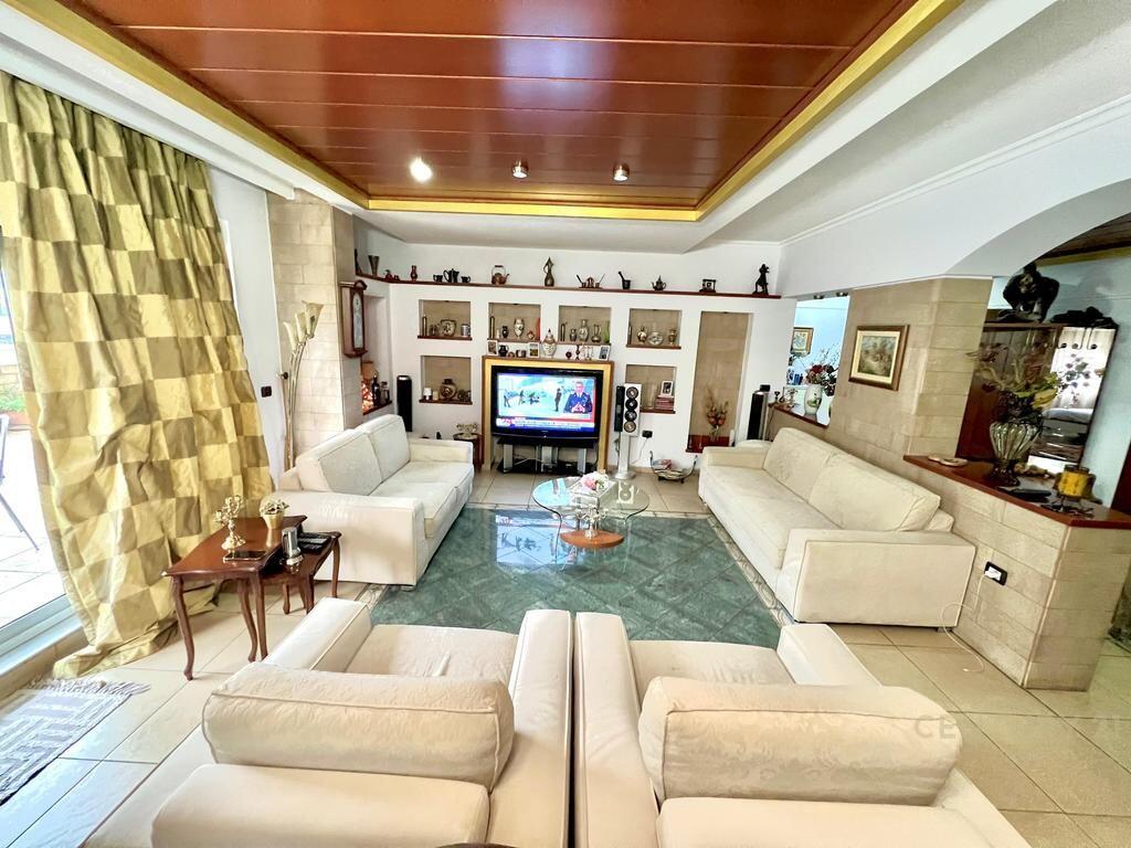 Bllok vendesi appartamento 2+1+2 con veranda