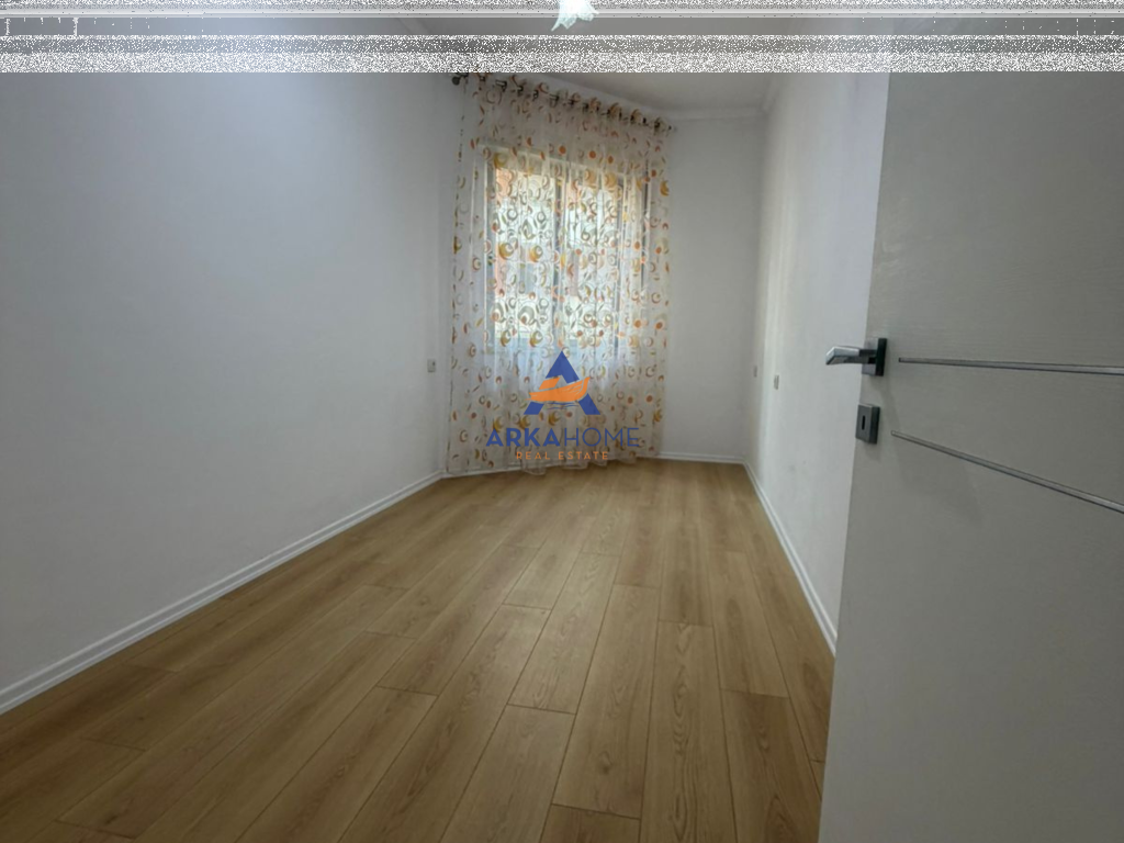 SHITET APARTAMENT 2+1+BALLKON "NE FRESK" 112.000 EURO