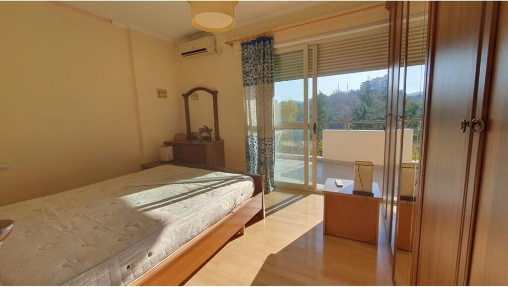 Apartament 1+1 ne shitje!
